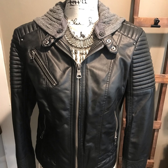 💥NEW!!! Beautiful Faux leather Jacket! - Picture 3 of 8